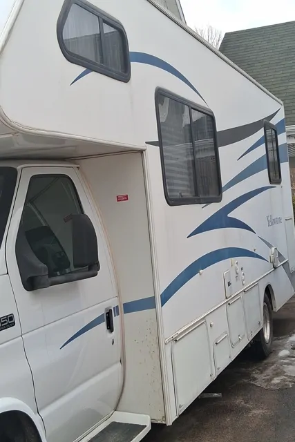 2004 Ford rv