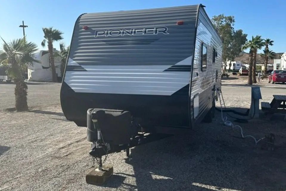 Jill's bunkhouse pioneer 250bh in Earp, California