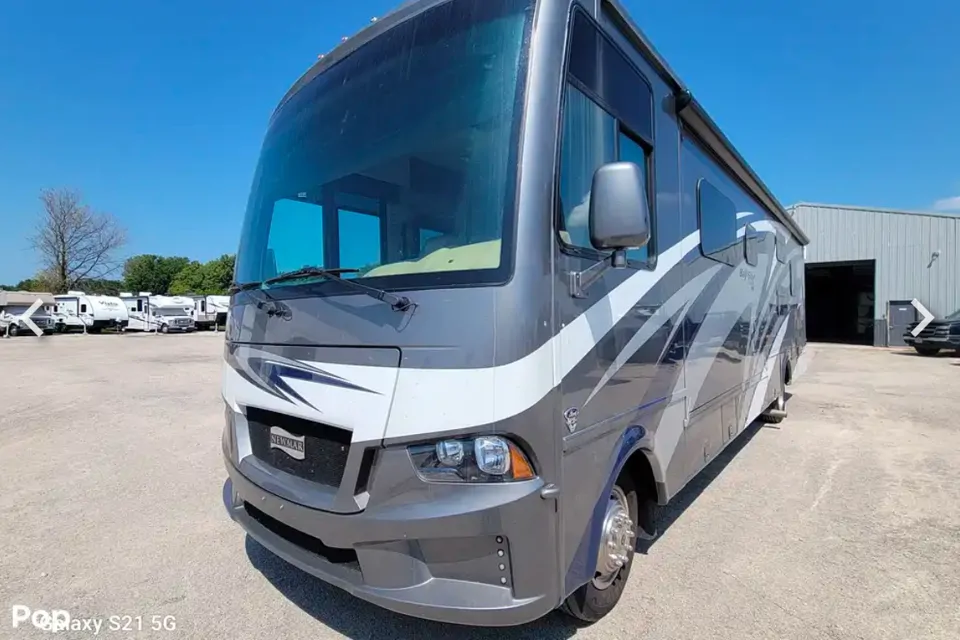 2021 Newmar Bay Star Sport