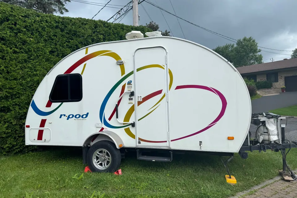 2009 Other R-pod 172