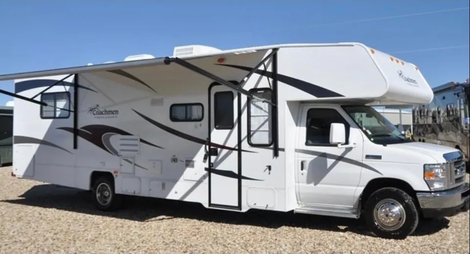 2010 Coachmen Freelander
