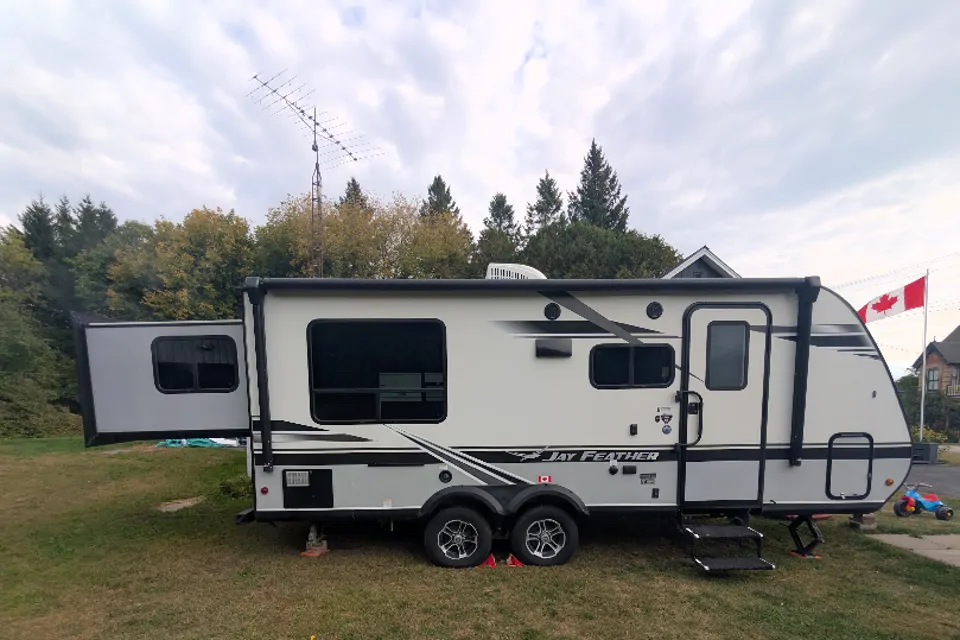 2020 Jayco Feather light x213