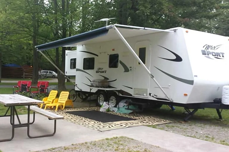 2008 R-Vision Max Sport