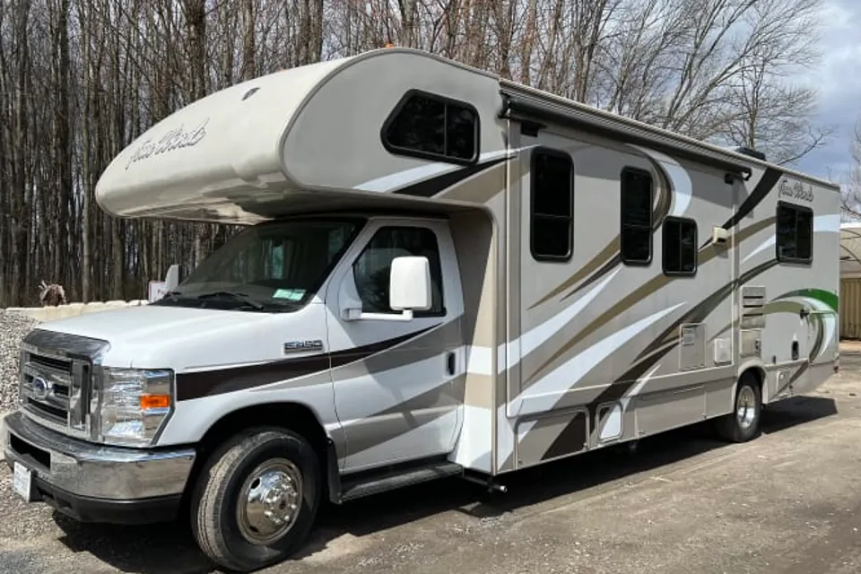 2016 Thor Motor Coach Four Winds