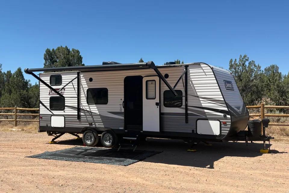 2020 Coleman Lantern 274BH