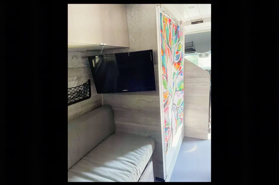 2021 Mercedes-Benz Sprinter 170 extended