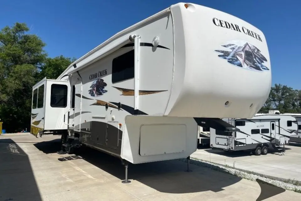 2012 Forest River Cedar Creek