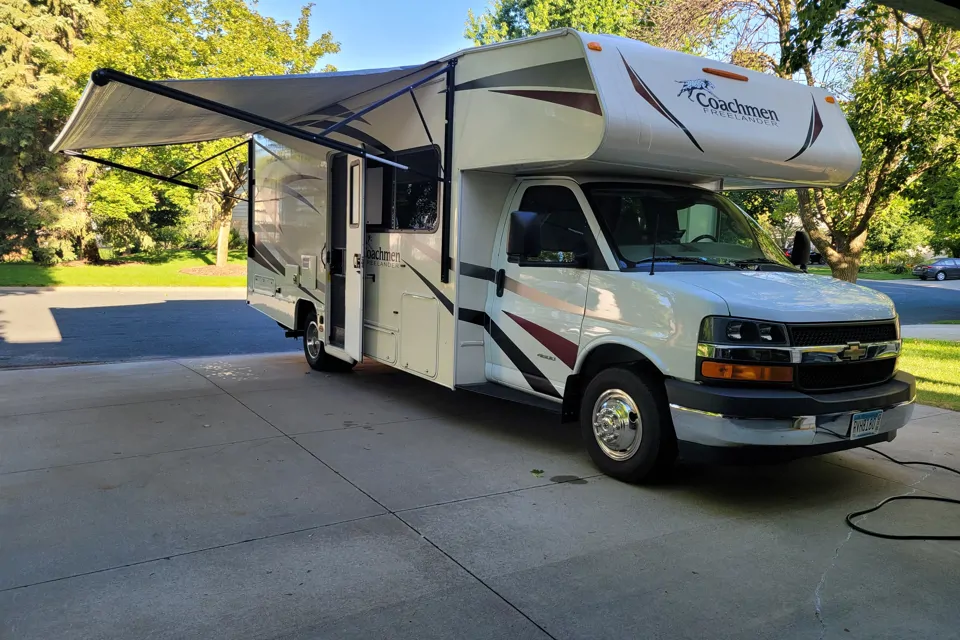 Rent N Go! 2019 Coachman Freelander Class C in Farmington, Minnesota