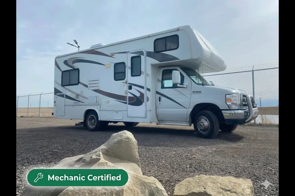 2009 Forest River Sunseeker 2300CD