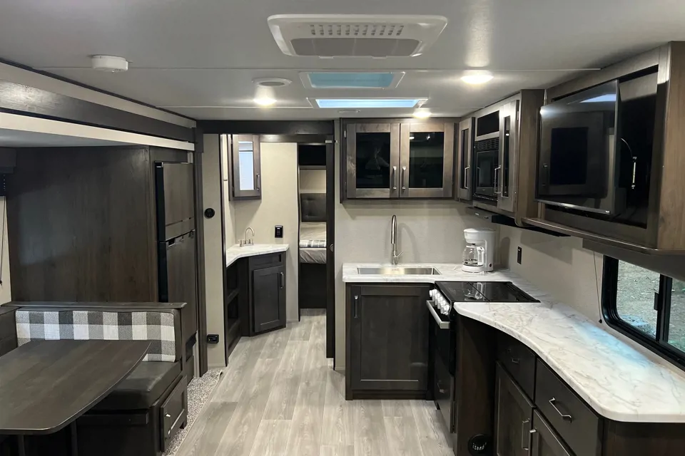 The Retreat Grand Design Transcend Xplor 265BH Travel Trailer in Ranger, Georgia