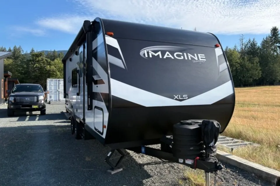2023 Grand Design Imagine 22MLE