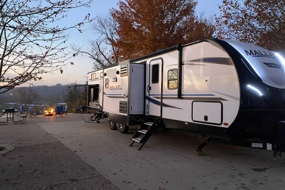 2020 Heartland Mallard m33