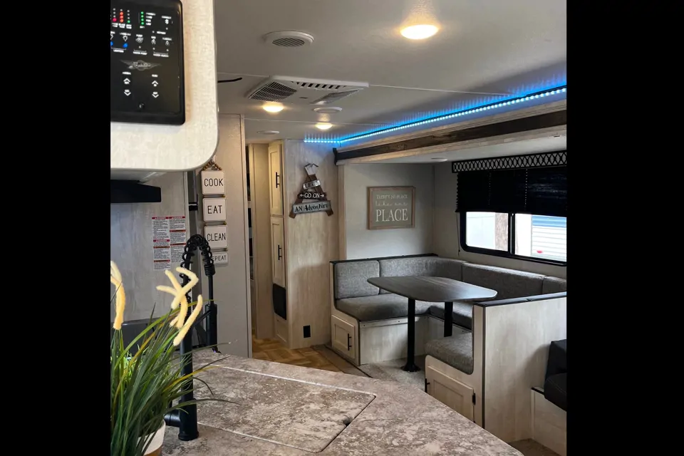 Rent my 2023 Shasta 30qb from 100/night RVezy