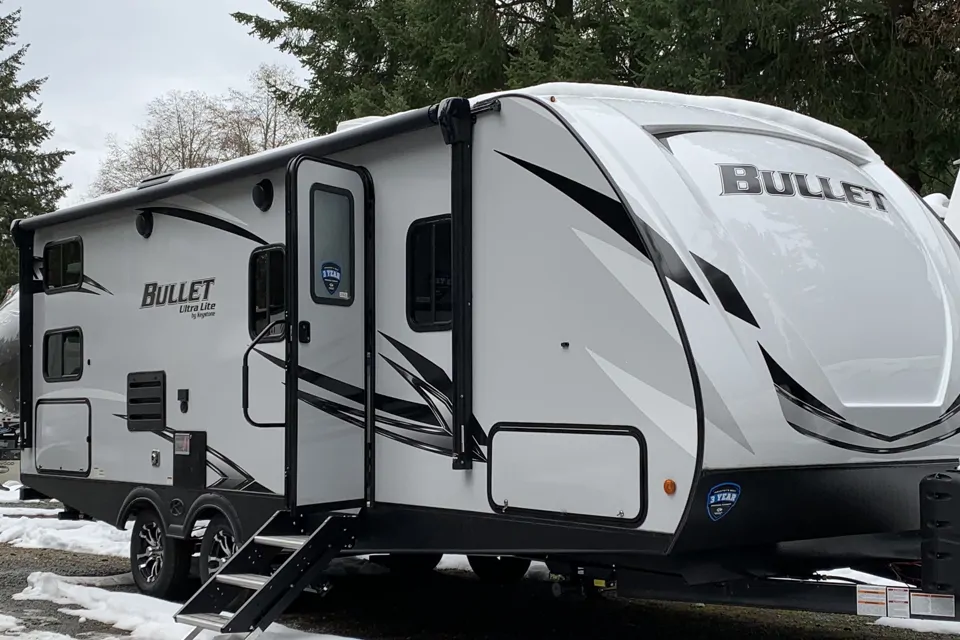 2021 Keystone Bullet 243BHSWE