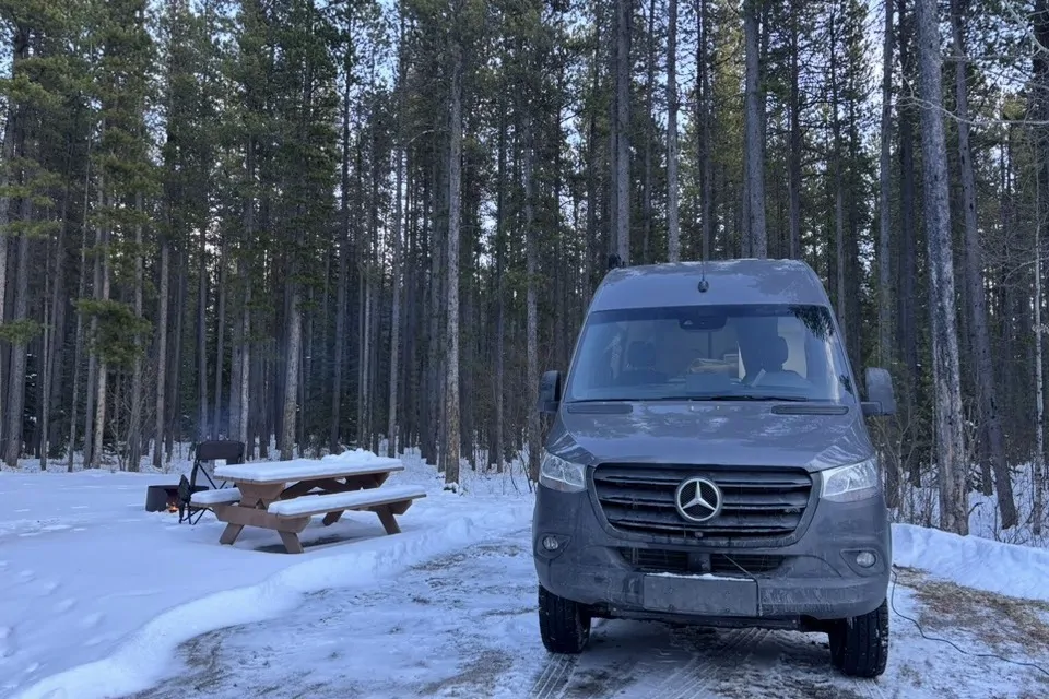 2023 Mercedes-Benz Sprinter 2500 AWD High rise, Diesel
