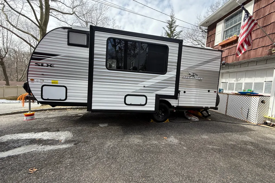 2025 Jayco 197 mb.