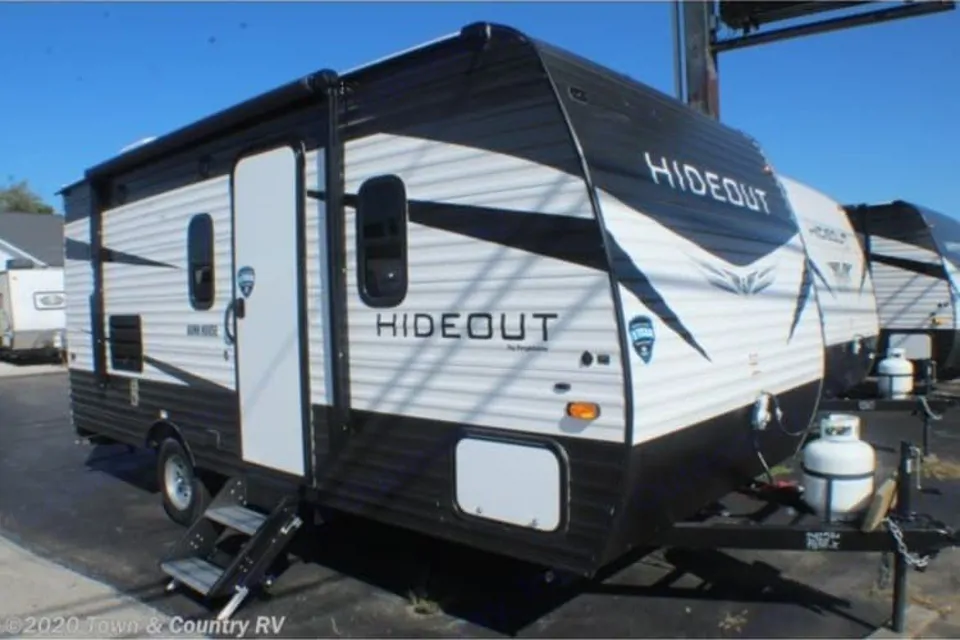 Hideout Travel Trailer : Lightweight : Fully Equipped in Arlington, Texas