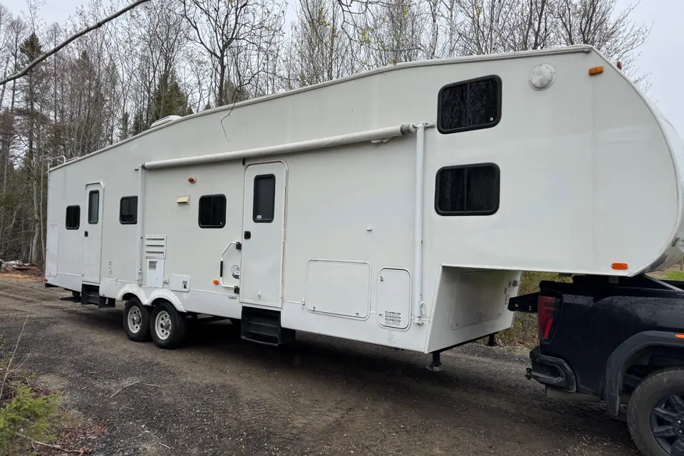 2009 Coachmen Chapparal 