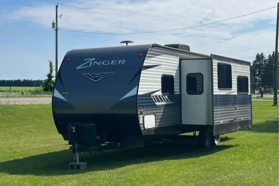 Rent my 2018 Crossroads ZR280BH from 91/night RVezy