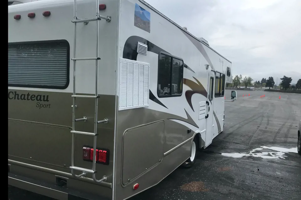 Romal's Chateau Sport Class C in Anchorage, Alaska