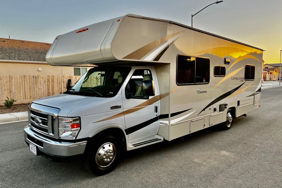 Perfect RV Getaway - 2020 Coachmen Leprechaun  in Fresno, California