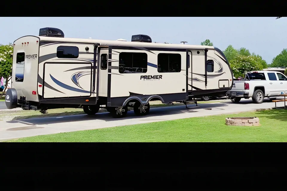 Bradley and Tena 's Keystone Premier Travel Trailer in Conway, South Carolina