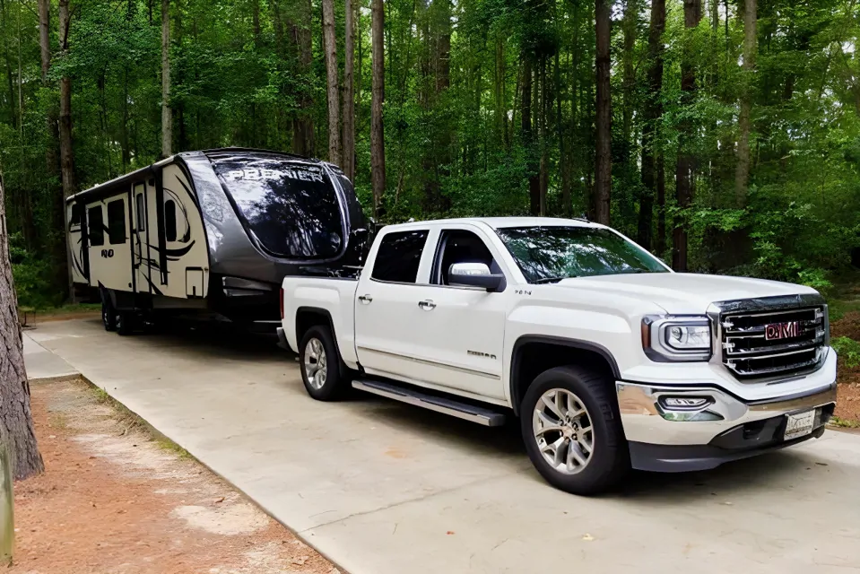 Bradley and Tena 's Keystone Premier Travel Trailer in Conway, South Carolina