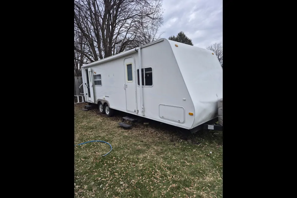 2009 Forest River Surveyor