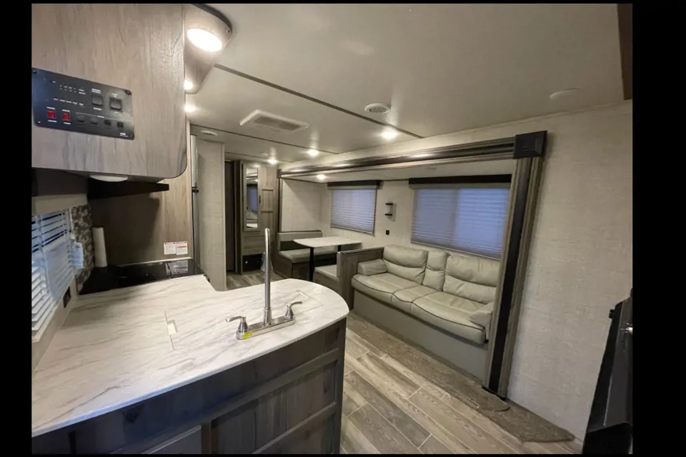 2021 Gulf Stream Ameri-Lite 279BH