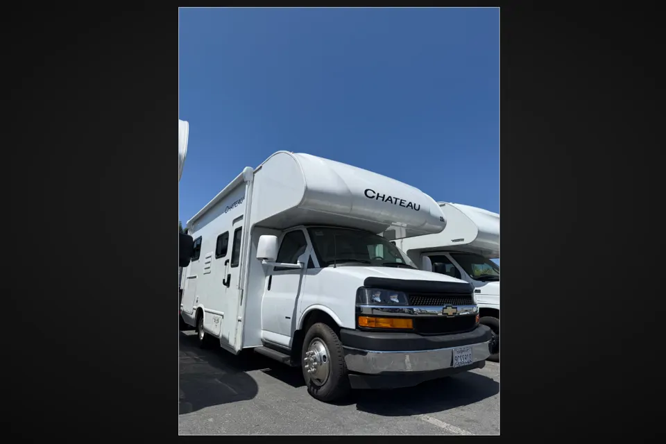 2022 Thor Motor Coach Chateau