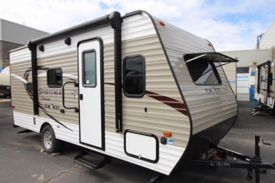 2018 KZ Classic 1813B