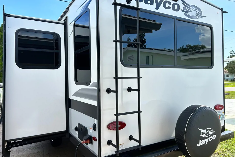 Reynolds' Rolling Resort Pet Friendly Travel Trailer in Apollo-Beach, Florida