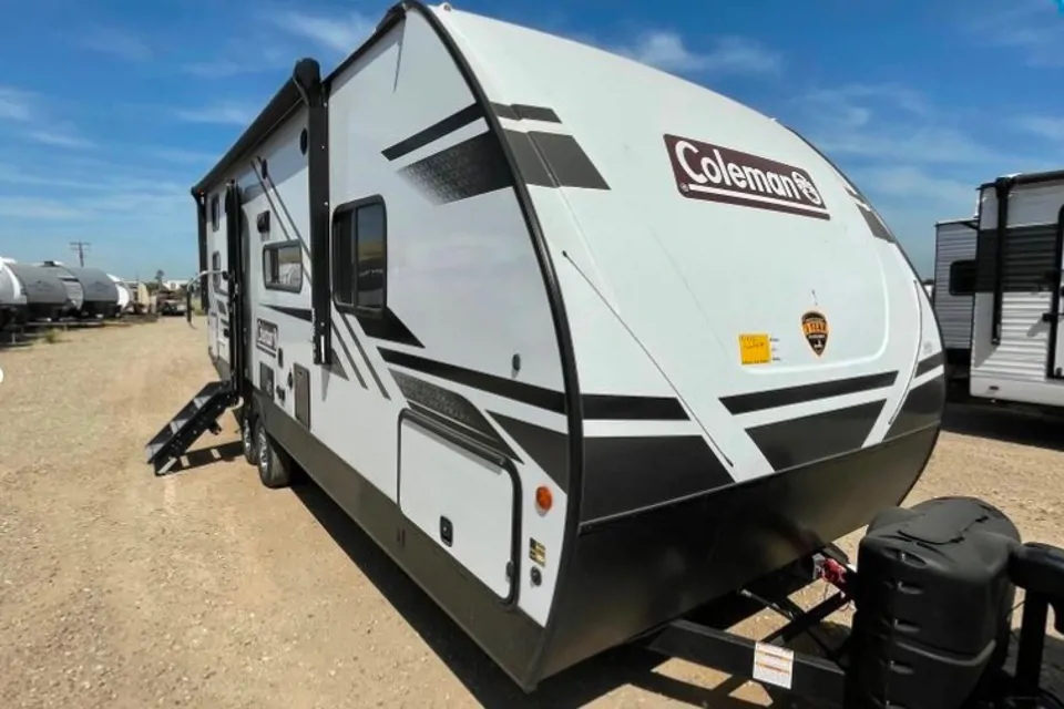 2022 Dutchmen Coleman Light
