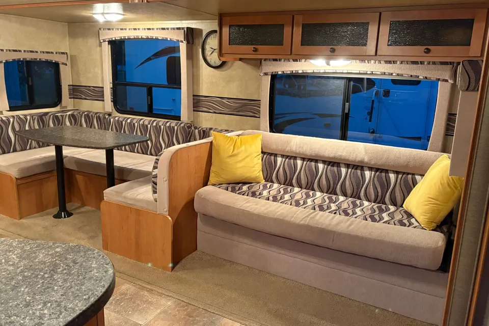 2013 Cruiser RV Shadow cruiser s260bhs