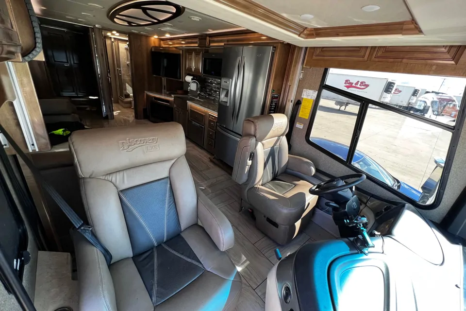 2020 Fleetwood LXE40G