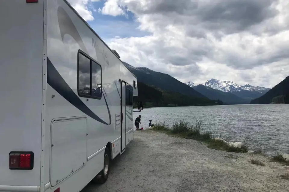 Lei's Ford Thor Majestic 28A Class C in Richmond, British Columbia