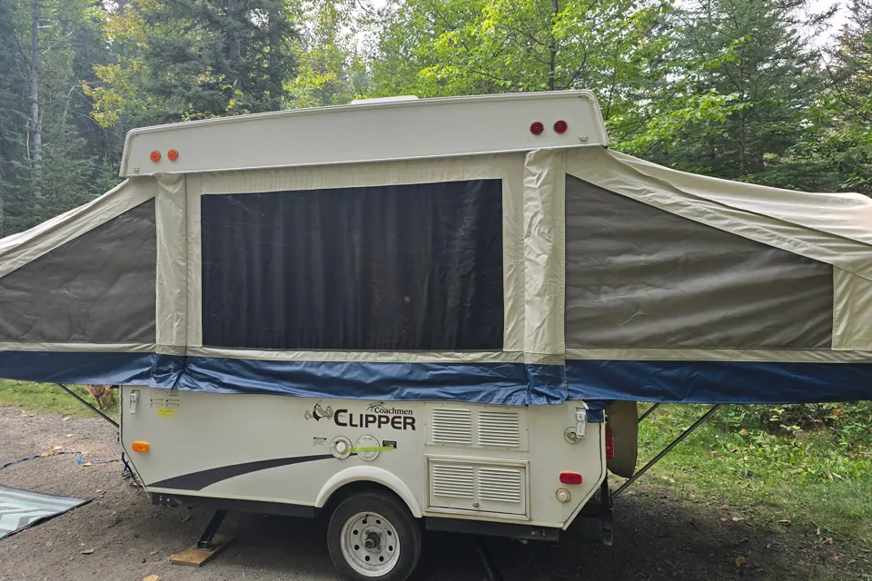 2011 Coachmen Clipper