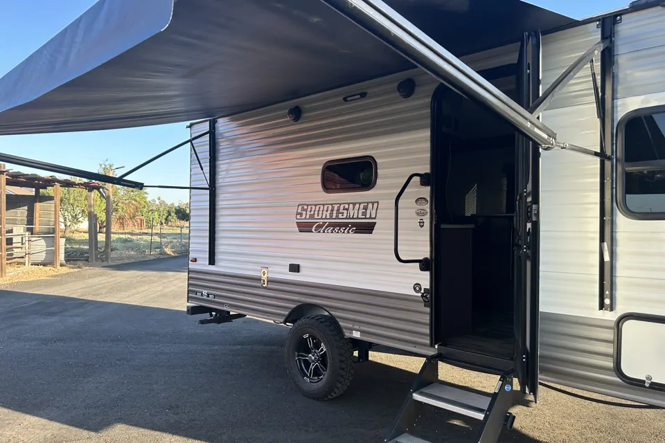 2024 KZ Sportsman classic off road