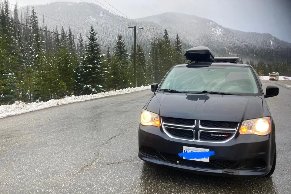 Converted Dodge Grand Caravan à Vancouver, British Columbia