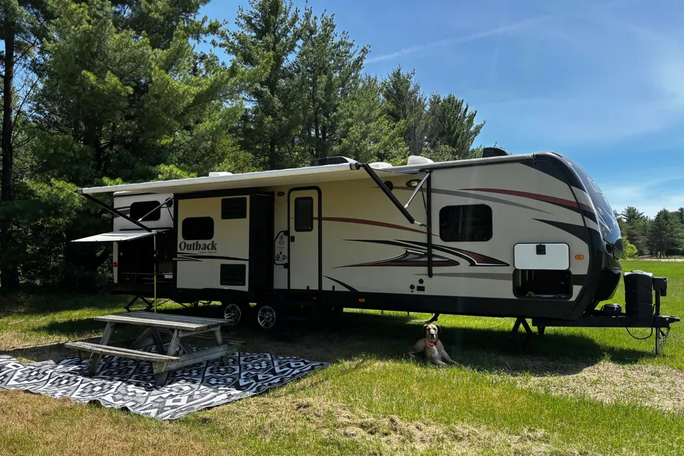 2015 Keystone 323 BH Outback