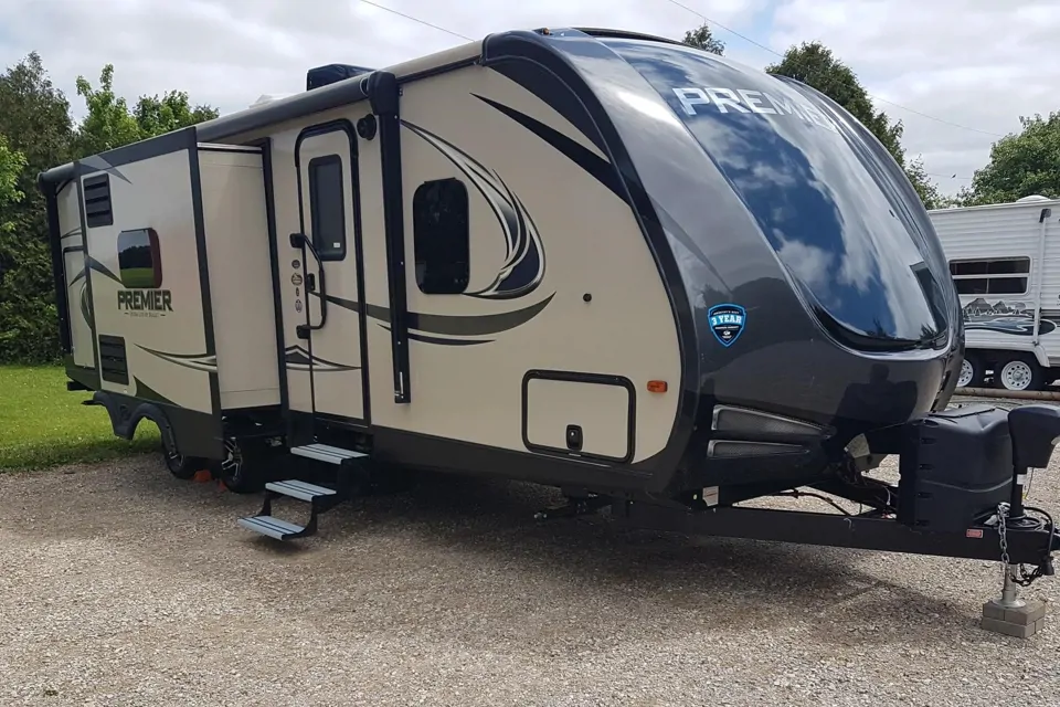 2018 Keystone Premier 26RBPR