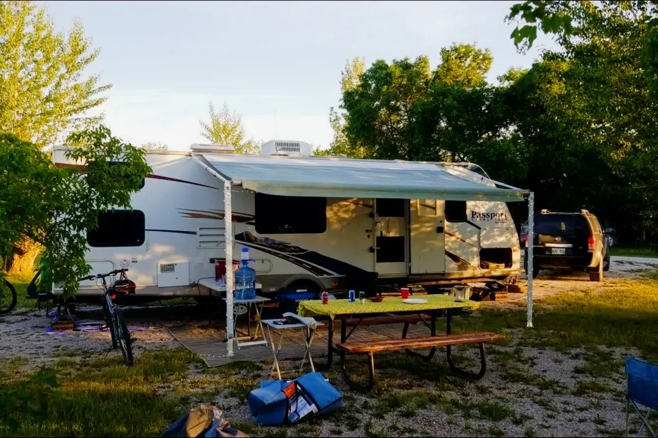 Terry and Sabrina's Keystone Passport 280BH Travel Trailer in Niverville, Manitoba