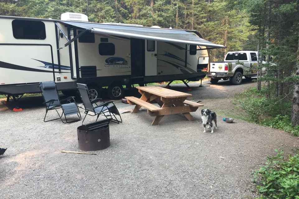 2013 Coachmen Freedom express 320bhds maple leaf edition 