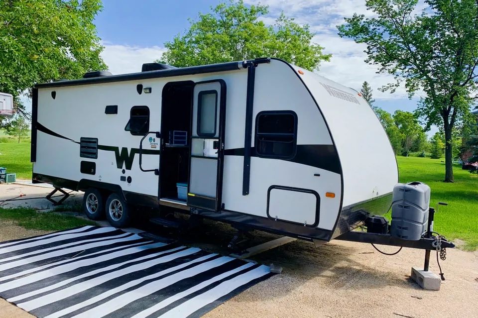 A Winnebago home away from home in East-Saint-Paul, Manitoba