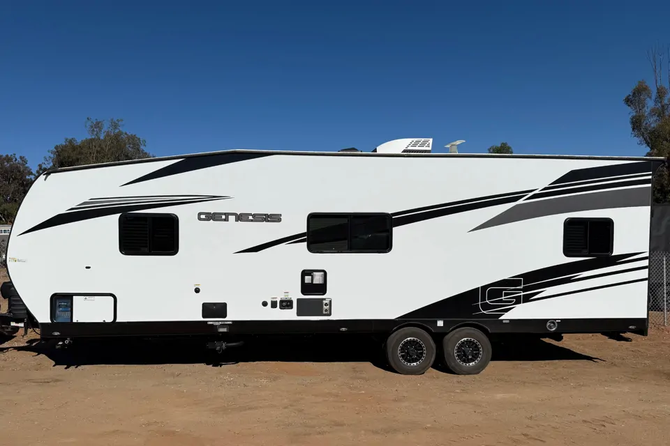2025 Genesis Supreme RV 275CRXL