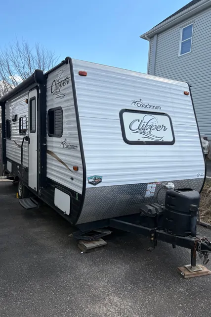 2016 Coachmen Clipper