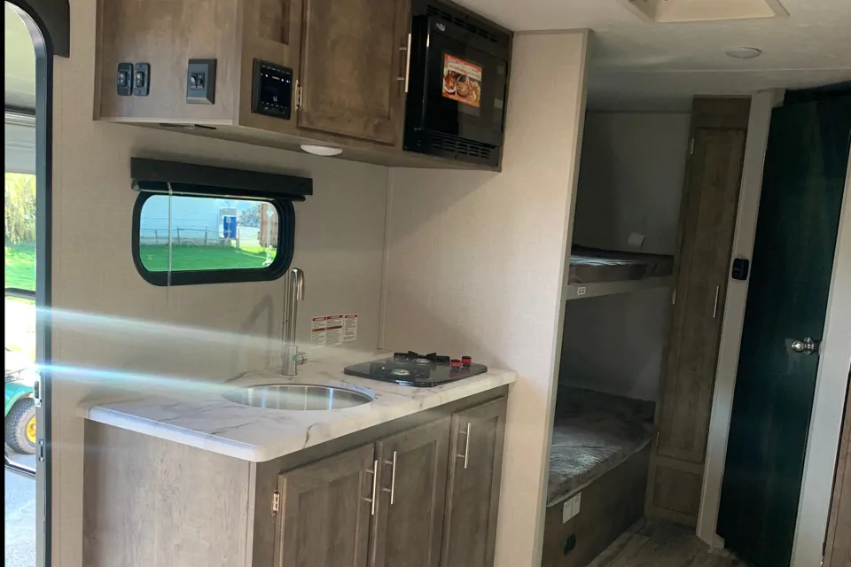 2020 Escape Trailer Industries E20