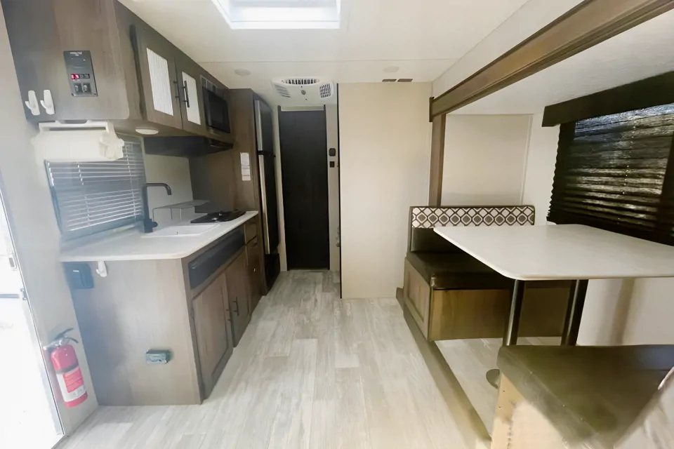 Rent my 2021 primetime avenger from 159/night RVezy