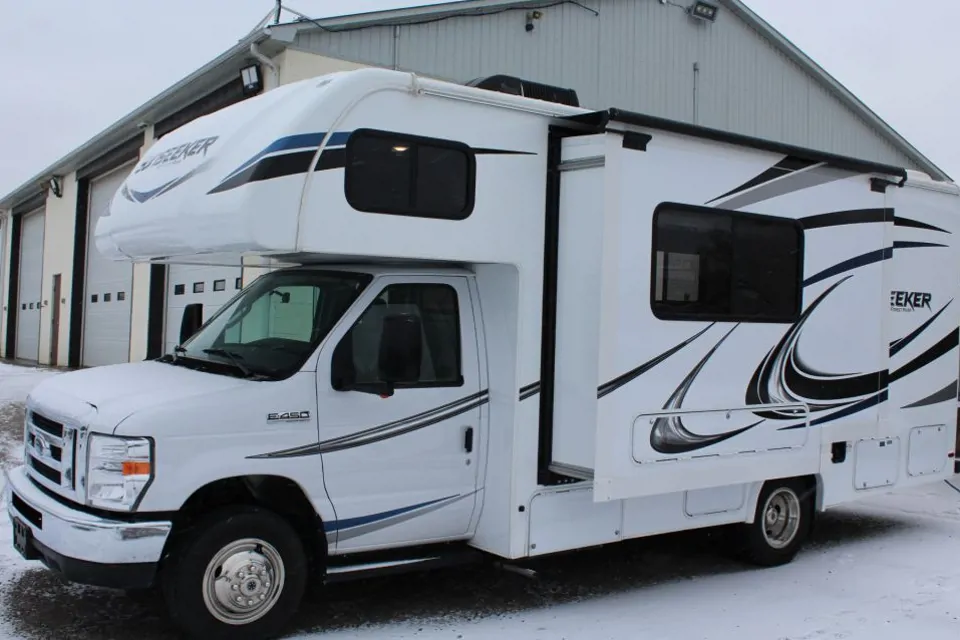 2018 Forest River Sunseeker