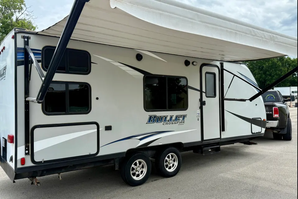 2019 Keystone Bullet Crossfire 2200BH